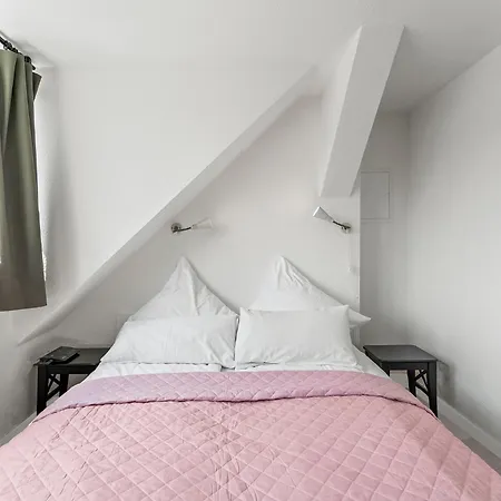 33 Abcd Alexanderplatz 公寓 *