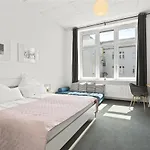 33 Abcd Alexanderplatz Lägenhet *