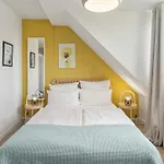 33 Abcd Alexanderplatz Lägenhet