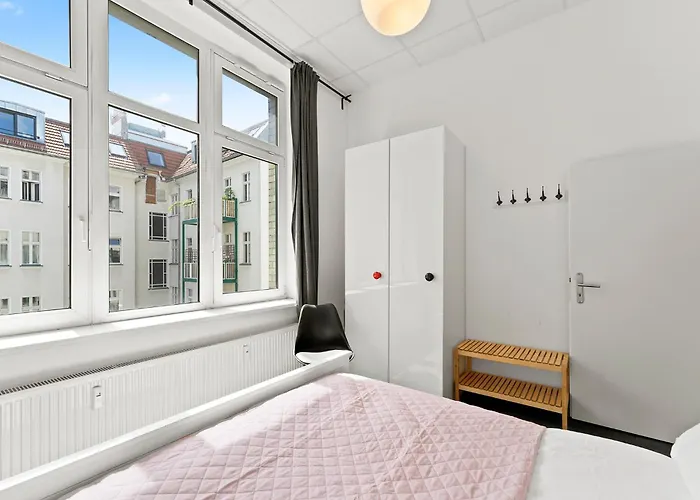 33 Abcd Alexanderplatz