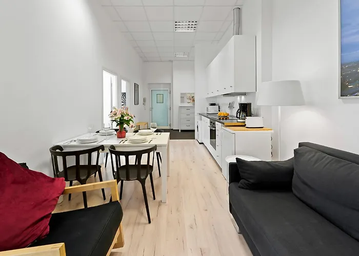 33 Abcd Alexanderplatz Apartment