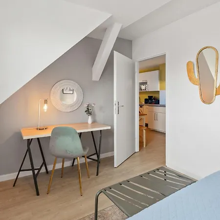 33 Abcd Alexanderplatz * Berlín