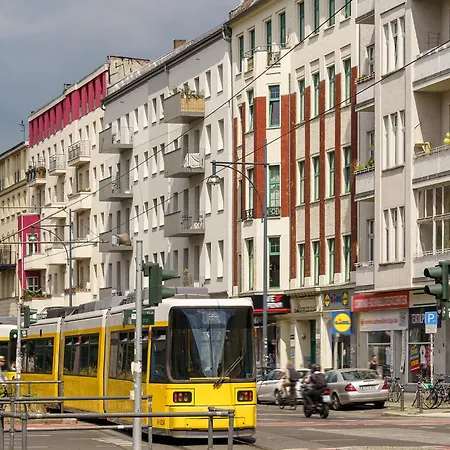 33 Abcd Alexanderplatz