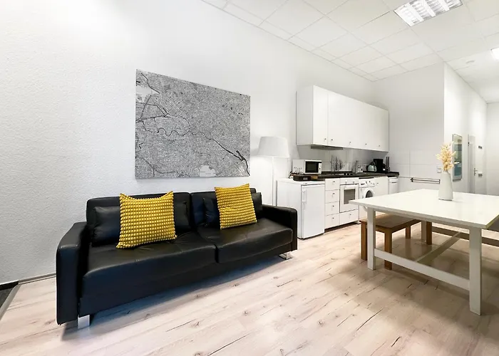 33 Abcd Alexanderplatz Apartman *